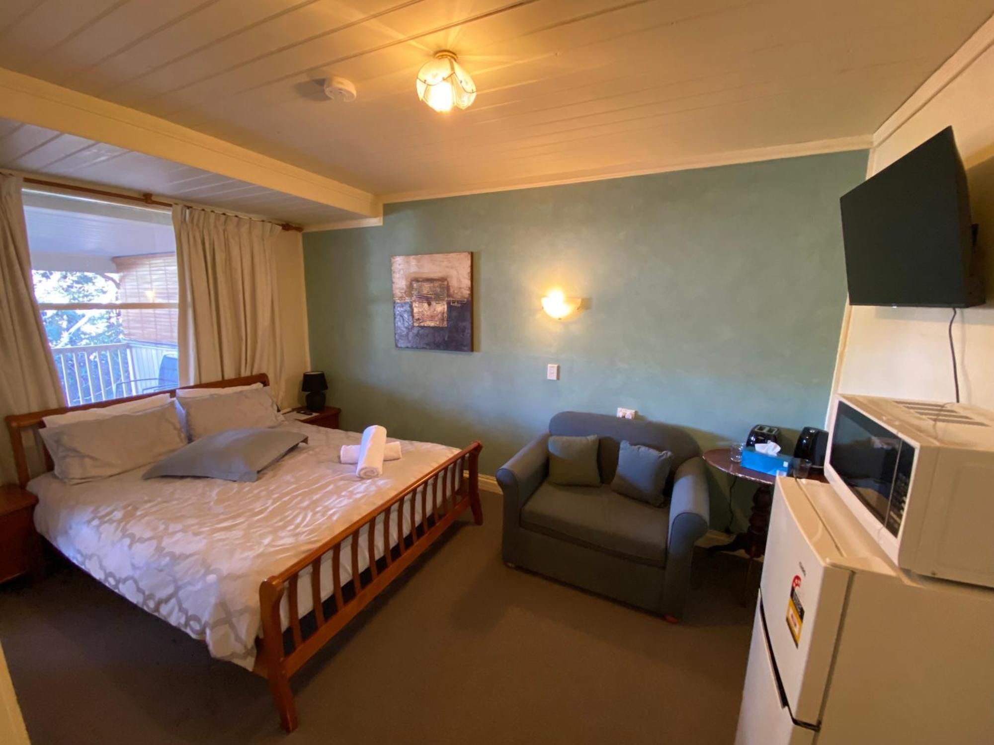 Ellstanmor Guesthouse Кума Екстериор снимка