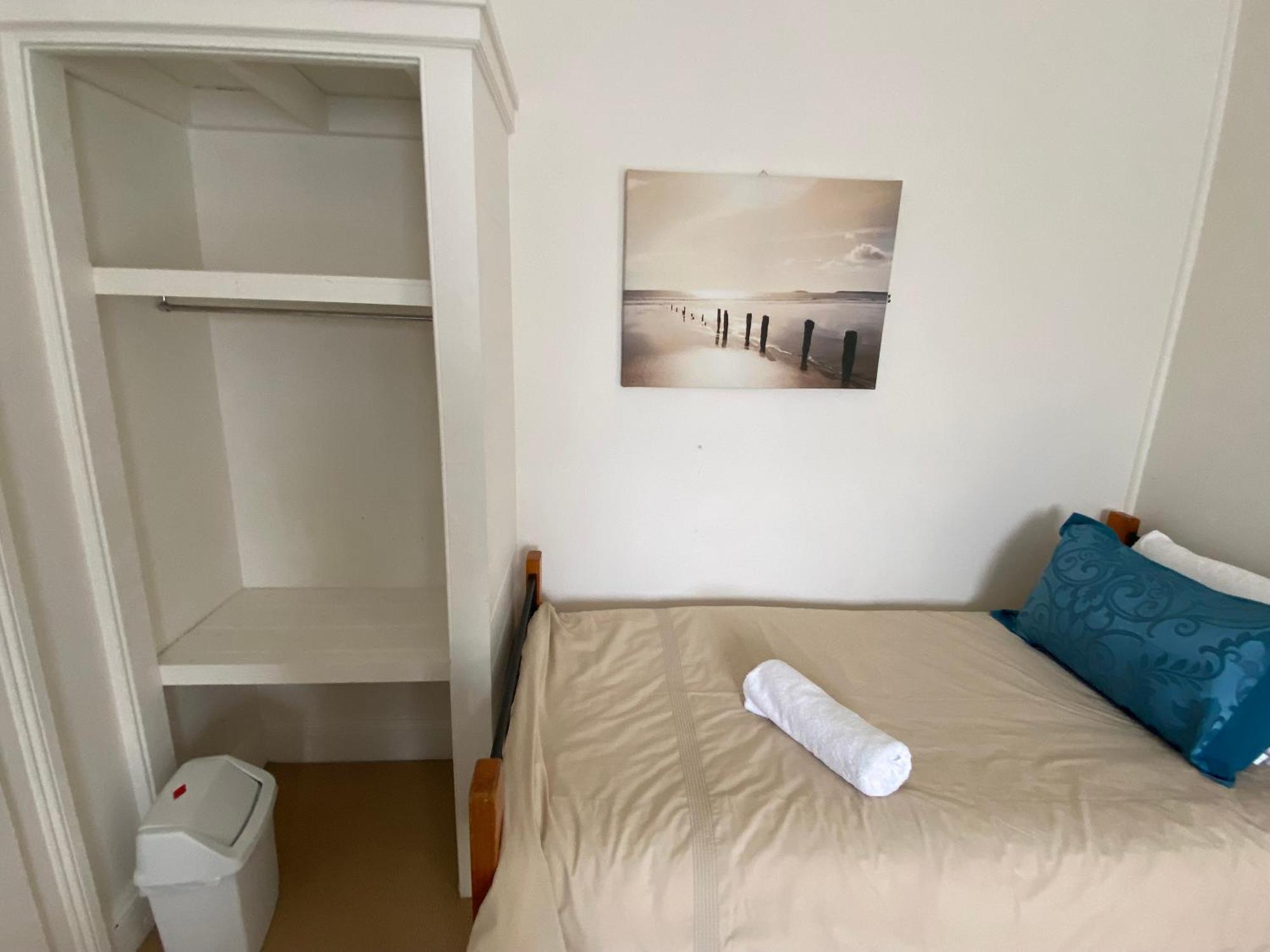 Ellstanmor Guesthouse Кума Екстериор снимка