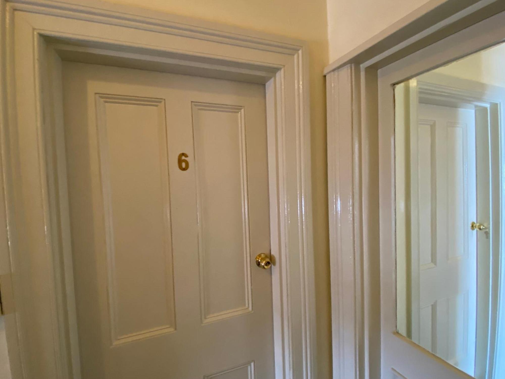 Ellstanmor Guesthouse Кума Екстериор снимка